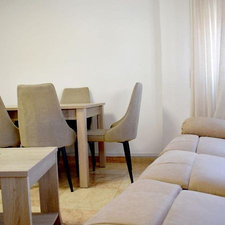 Apartamentos Atlas Terrassa II Eksteriør billede