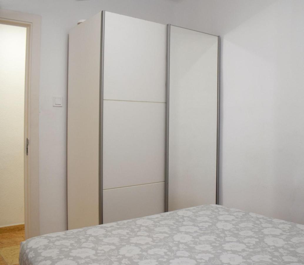 Apartamentos Atlas Terrassa II Eksteriør billede