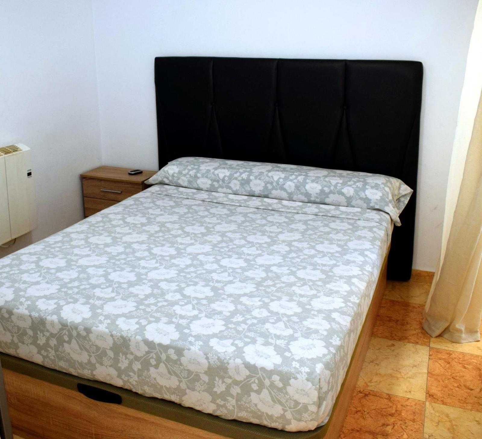 Apartamentos Atlas Terrassa II Eksteriør billede
